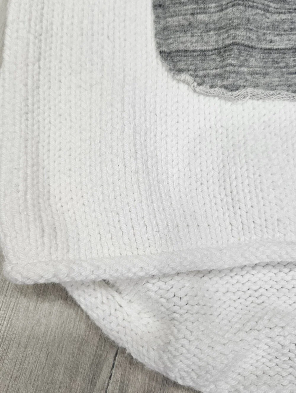 VTG Pure Handknit White Cotton Pullover Sweater Sz S Gray Pockets Rolled Hem